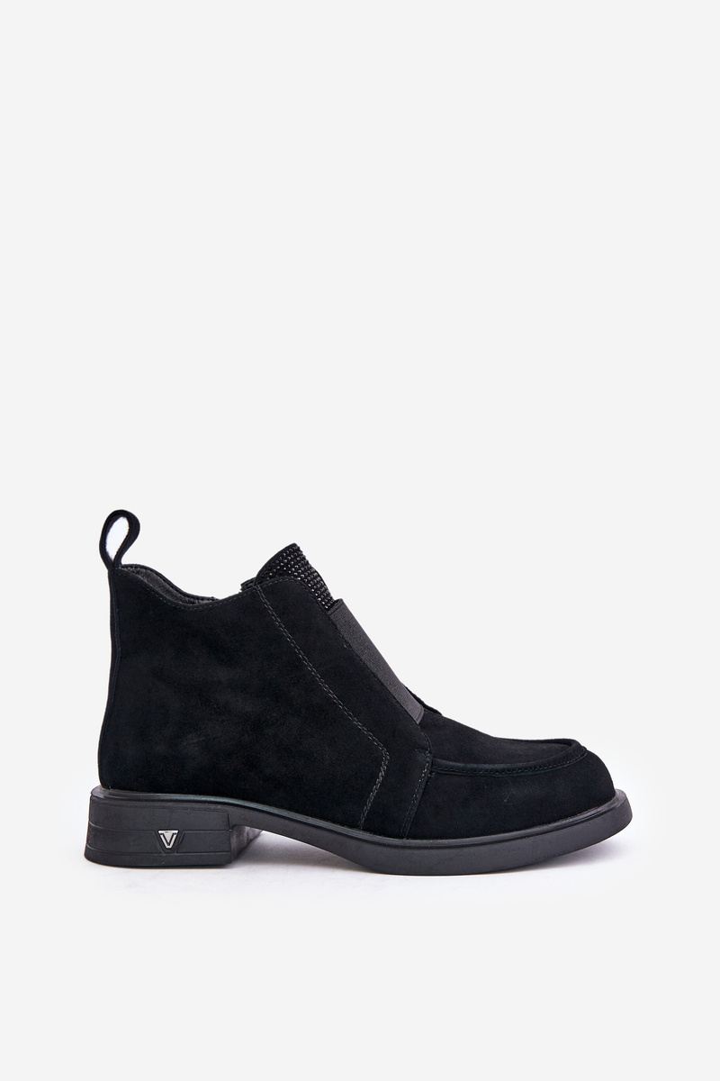 Suede low ankle boots on a flat heel insulated with D&A black
