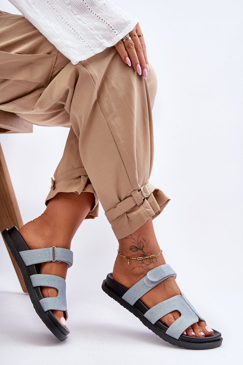 Women&#039;s classic leather flip-flops with Velcro brown Amedon