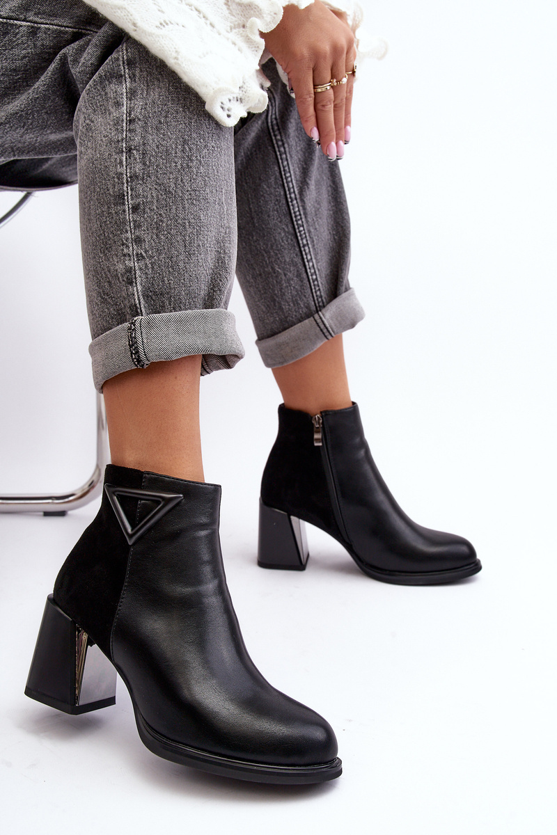 Patent leather ankle boots with heels - black insulation