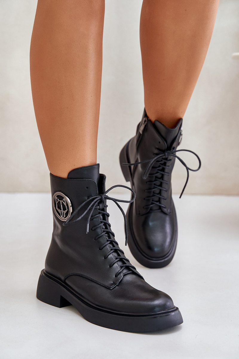 Leather ankle boots Worker insulated with zipper with black Lorevine decoration