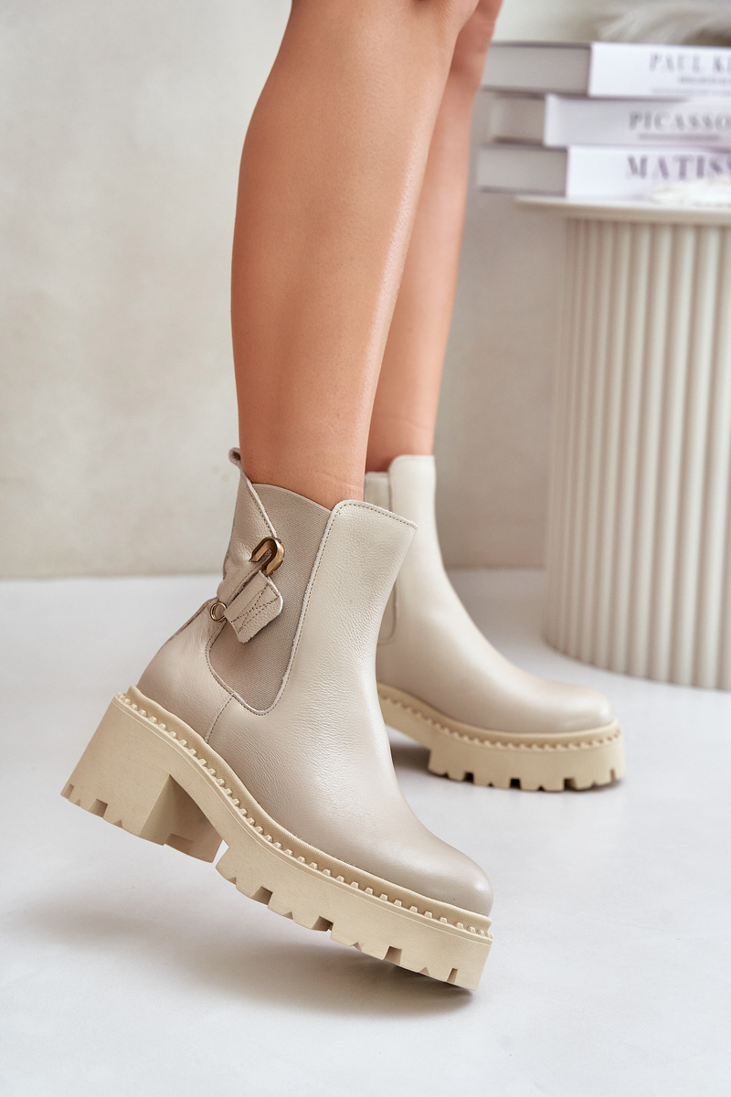Zazoo Leather insulated ankle boots with light beige decoration