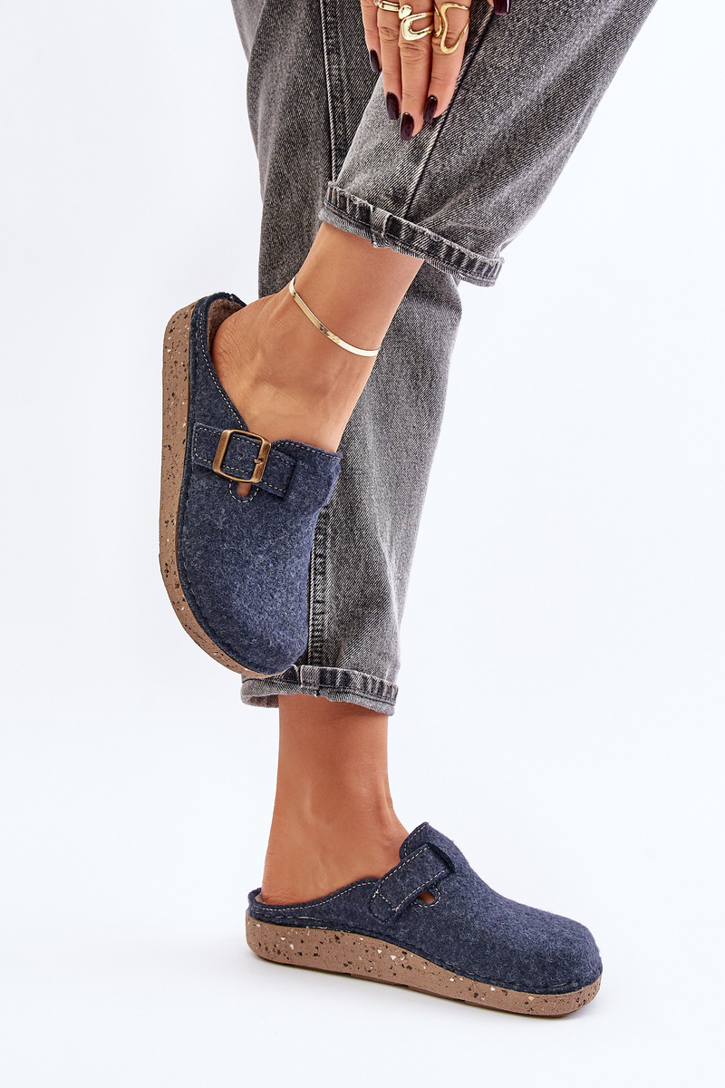 Comfortable women's slippers with Inblu buckle ED000019 blue