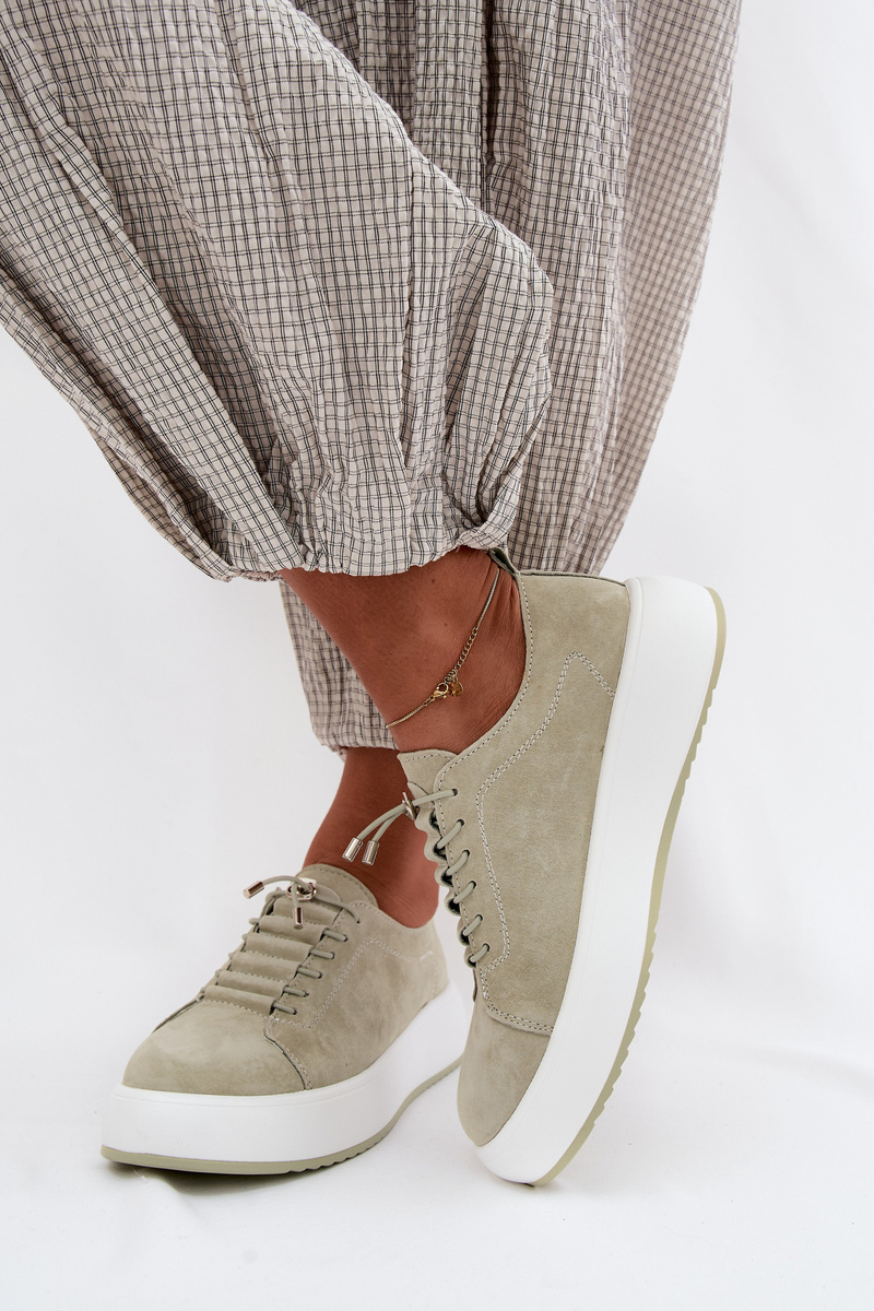 Dámske semišové tenisky na platforme