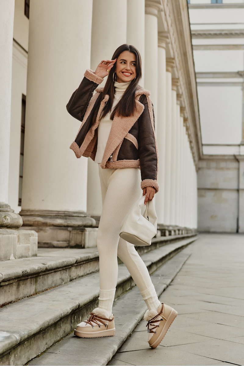 Low platform snow boots with fur D.Franklin beige