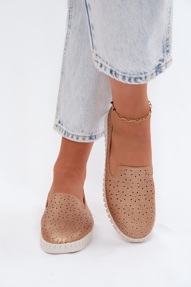 Dámska perforovaná slip-on obuv Champagne
