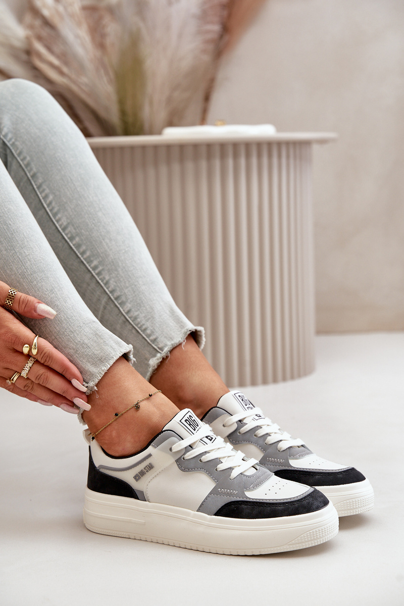 Women's low sneakers made of eco leather Big Star white-gray