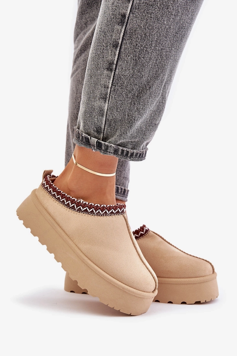 Low women&#039;s snow boots with platform embroidery light beige Narirya