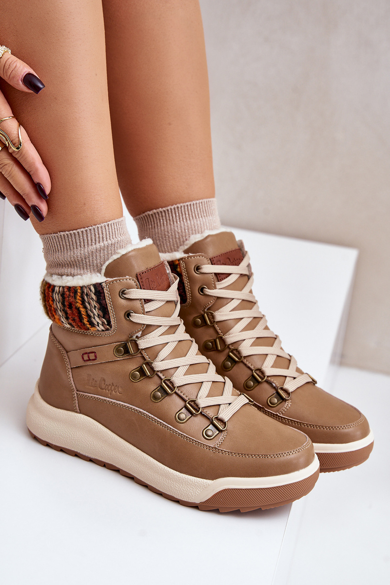 Leather women's insulated ankle boots Lee Cooper beige