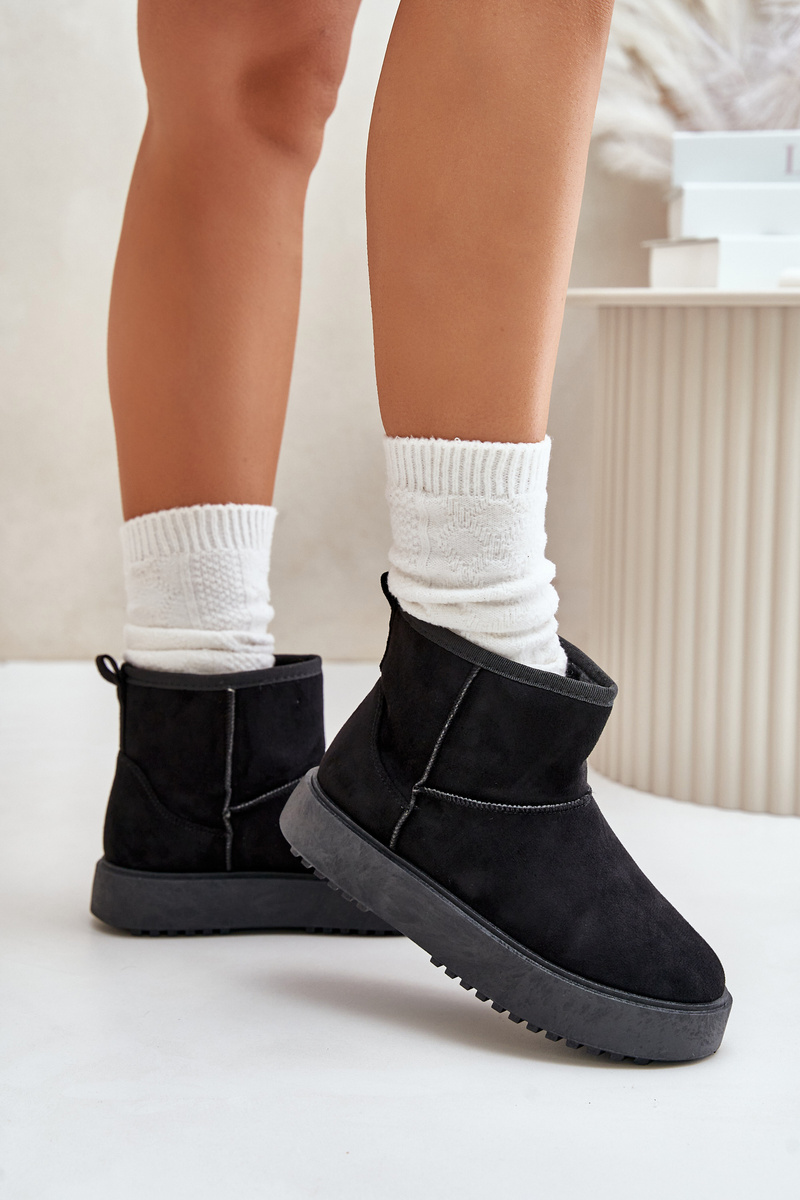 Women's platform snow boots made of eco suede black Atteria