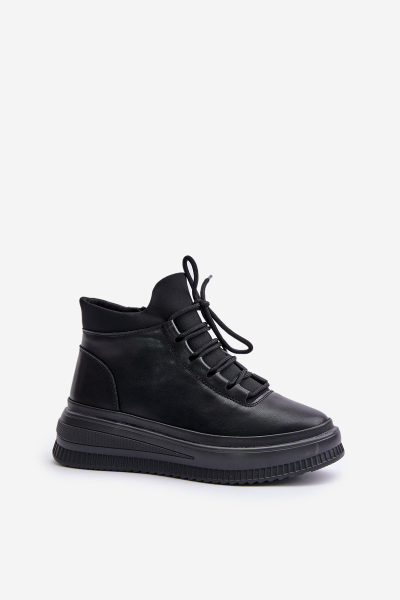 Lightweight leather sports shoes on platform Artiker black