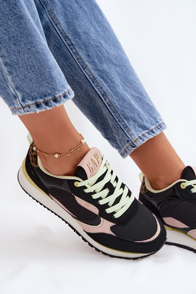 Дамски маратонки GAP черни