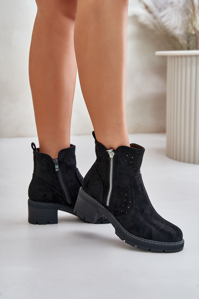 Women's lace boots with lace pattern on the heel black Oviria