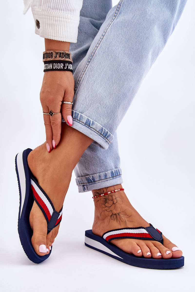 Slapi dama, BIG STAR SHOES