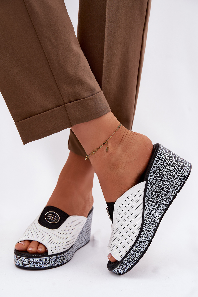 S. BARSKI Кожени сандали на платформа с декорация