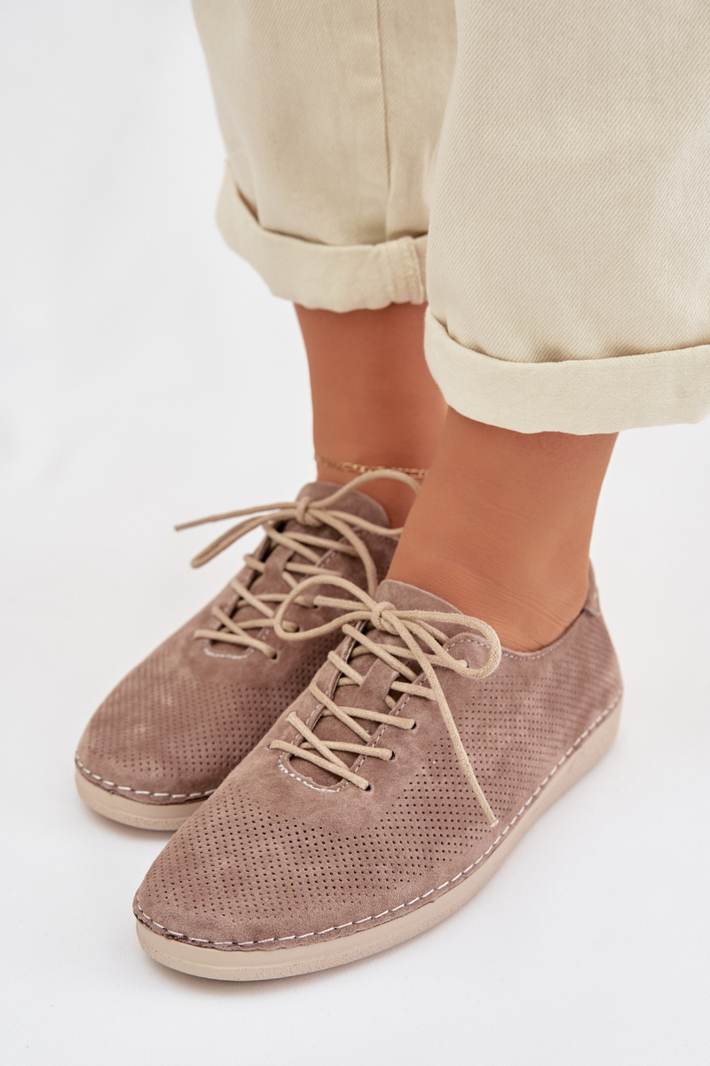 Средно високи боти до глезена, изработени от естествен велур