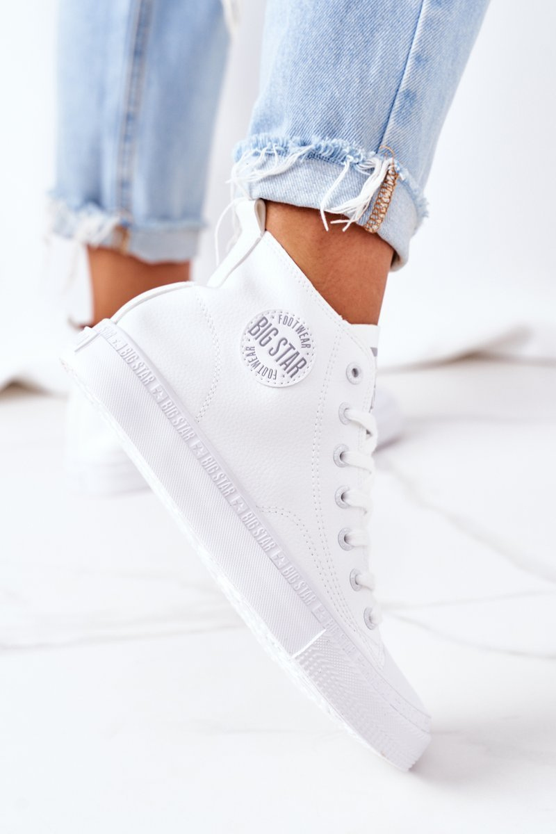 Tenisi dama, Kesi Leather