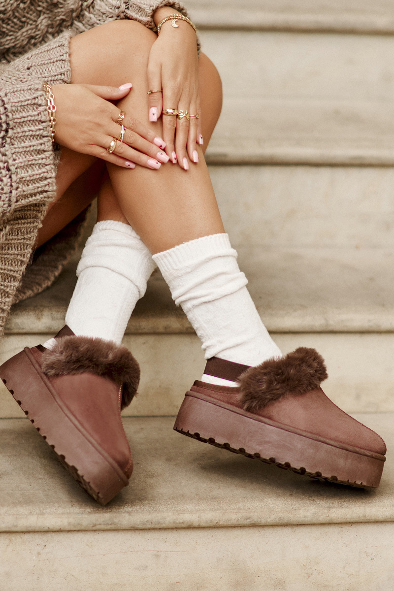 Women&#039;s platform slippers with fur brown Linaris