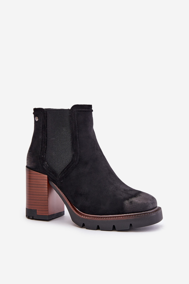 Insulated women's ankle boots with heels made of eco suede Vinceza black