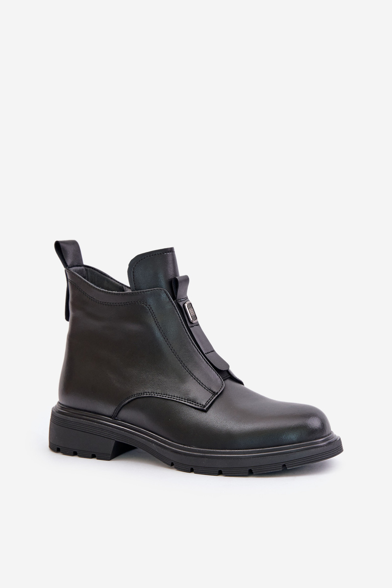 Leather ankle boots with flat heel insulated black Komisa
