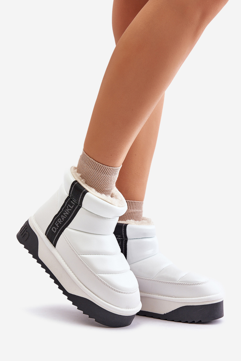 Low snow boots on thick sole D.Franklin DFSH371011 White