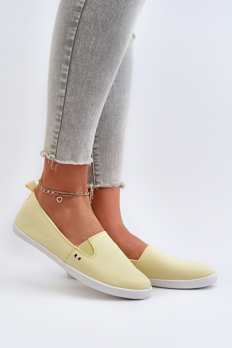 Dámske slip-on topánky Kesi