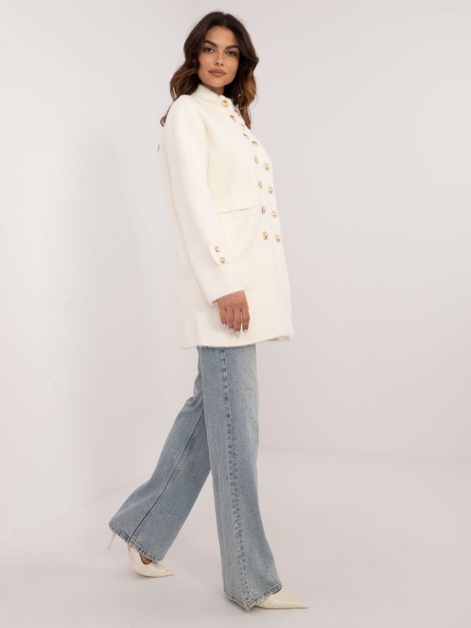 Ecru elegant alpaca coat with stand-up collar