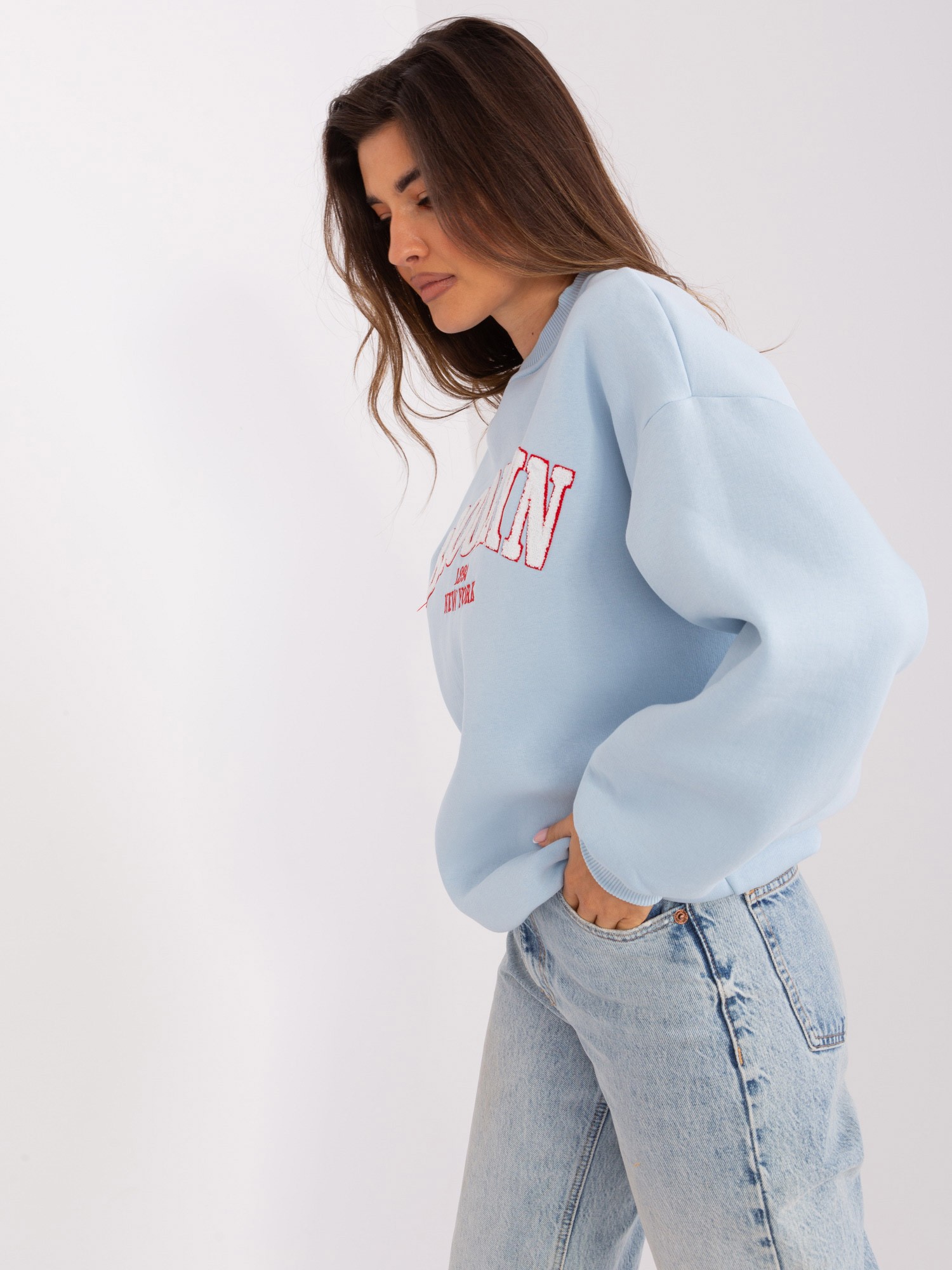 Sweatshirt-EM-BL-617-14.09-light blue