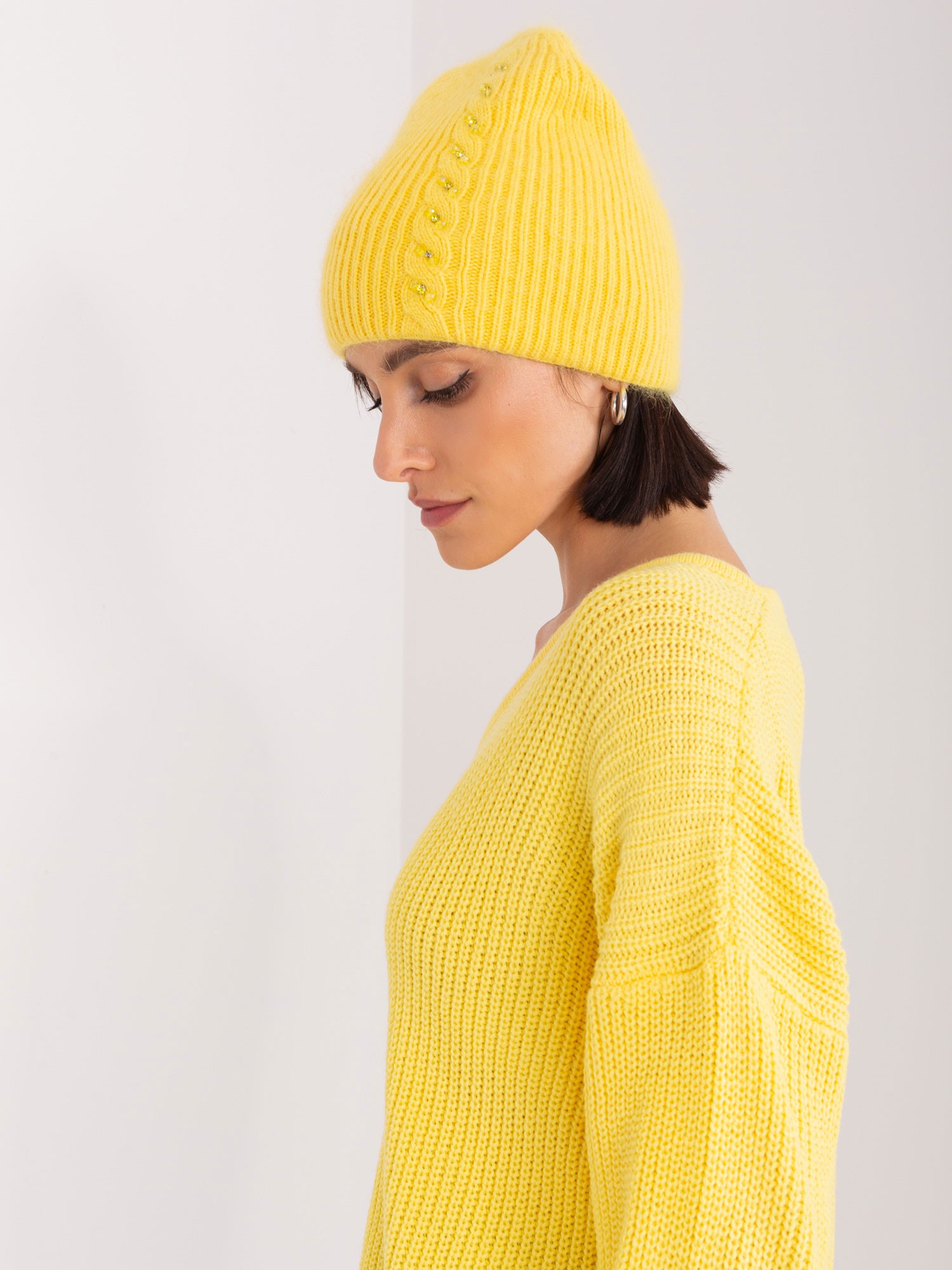 Cap-AT-CZ-2328.41X-Yellow