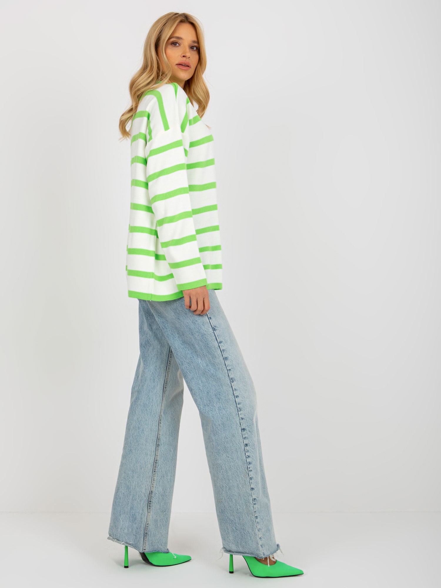 Sweater-LC-SW-2212.97P-Light Green