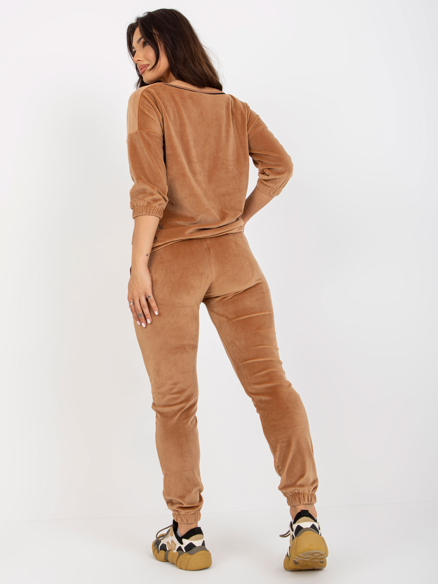 RV-KMPL-8285.82-camel set