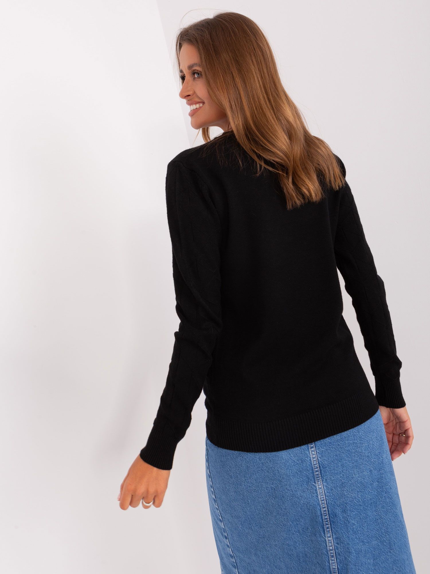 Sweater-AT-SW-232901.25X-black