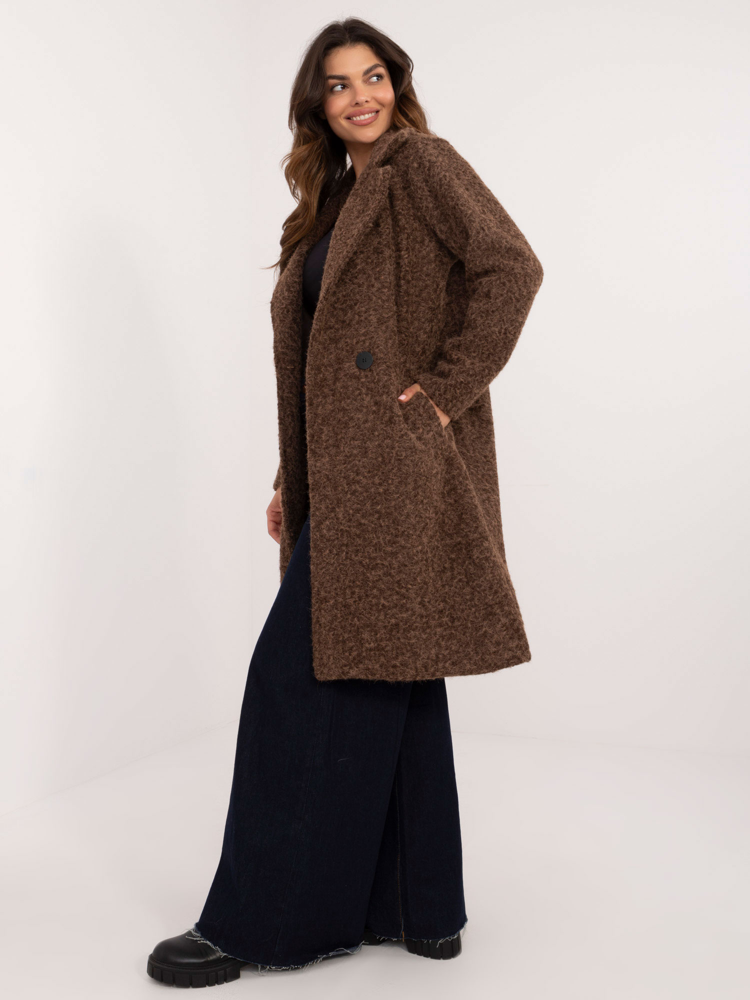 Brown long winter coat with button fastening