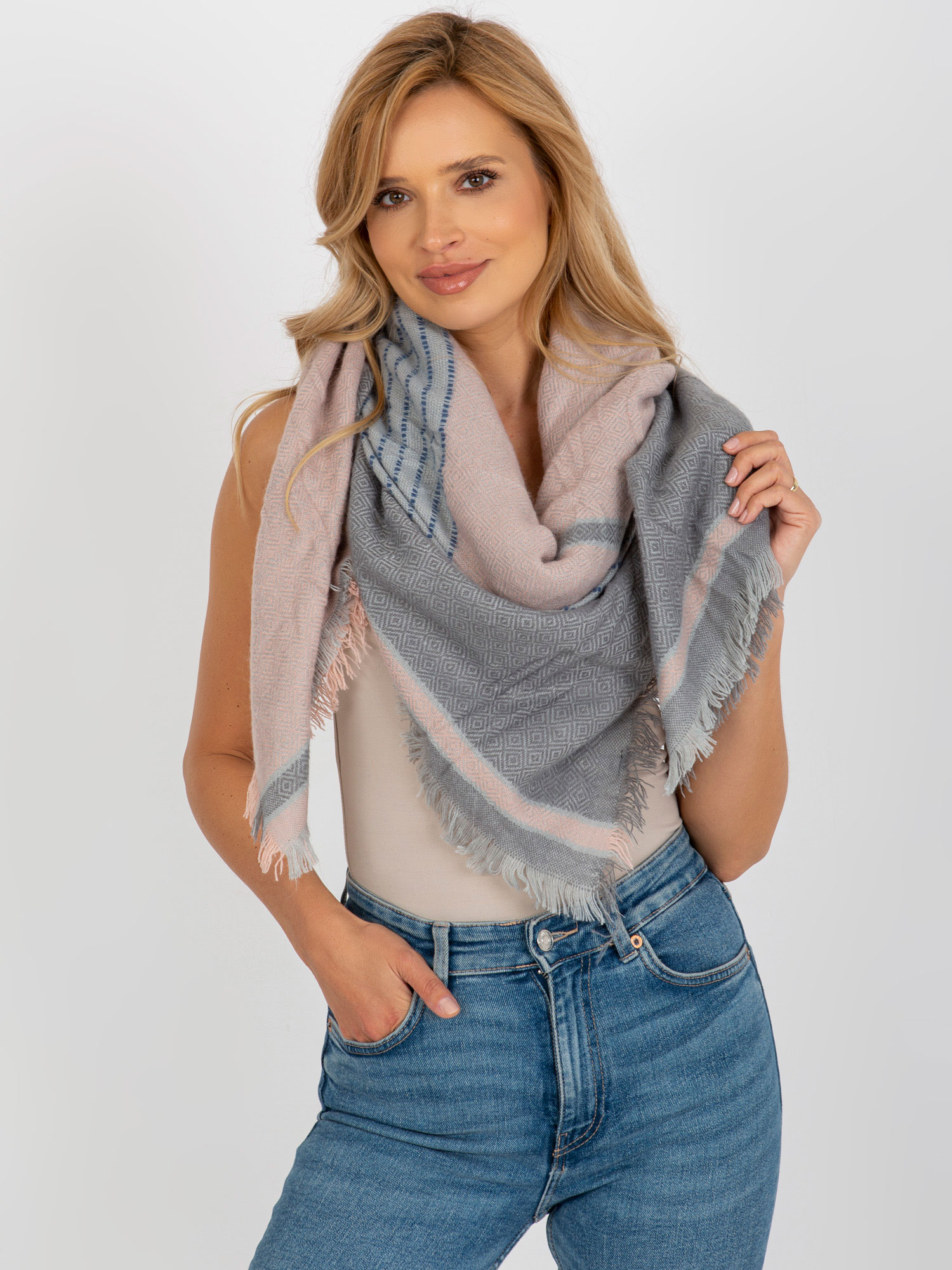 Banna-AT-CH-14201-1.77P-Grey-Pink