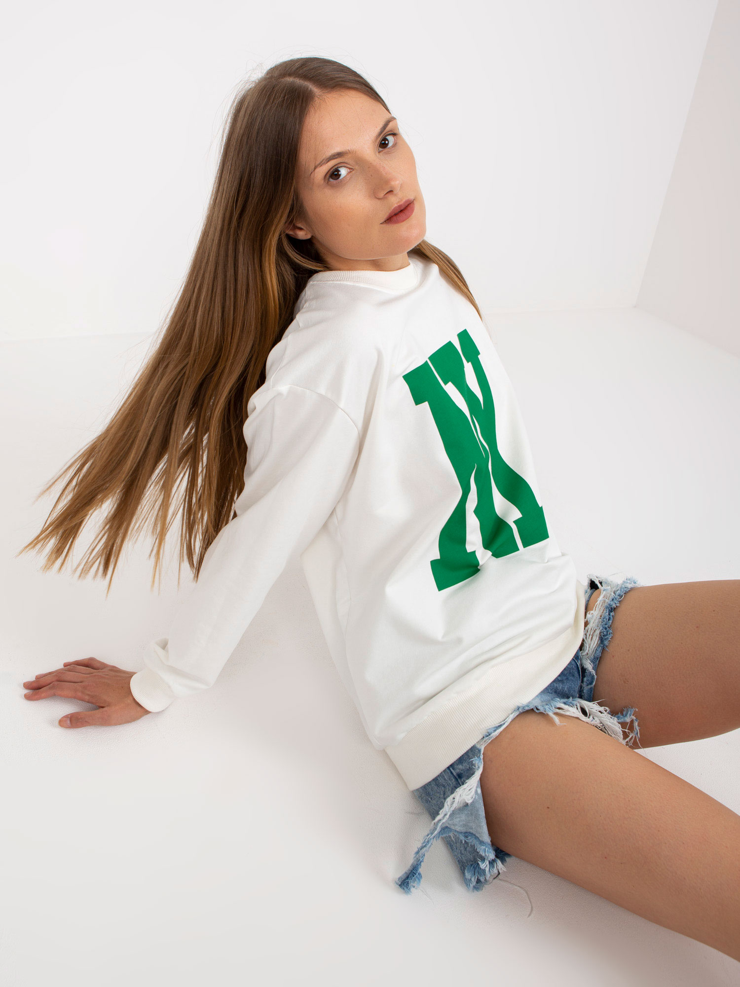 Sweatshirt-FA-BL-7950.64-white