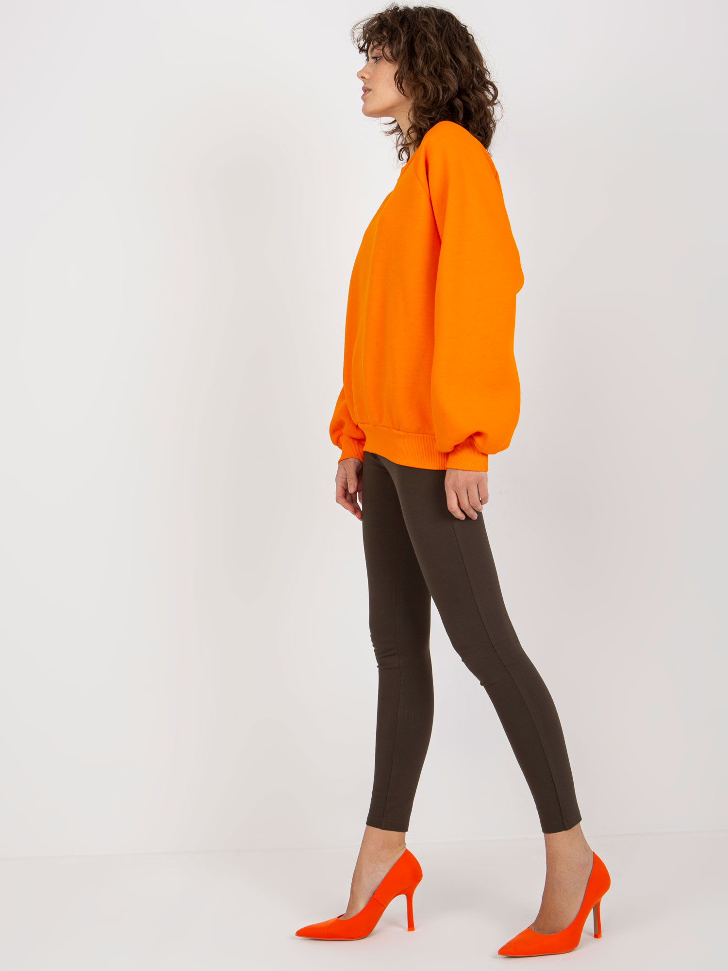 Sweatshirt-EM-BL-01.92-orange