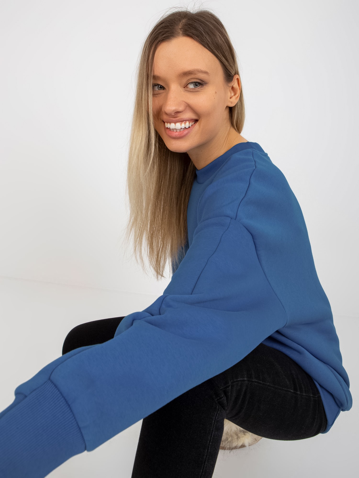 Sweatshirt-RV-BL-8360.80P-dark blue
