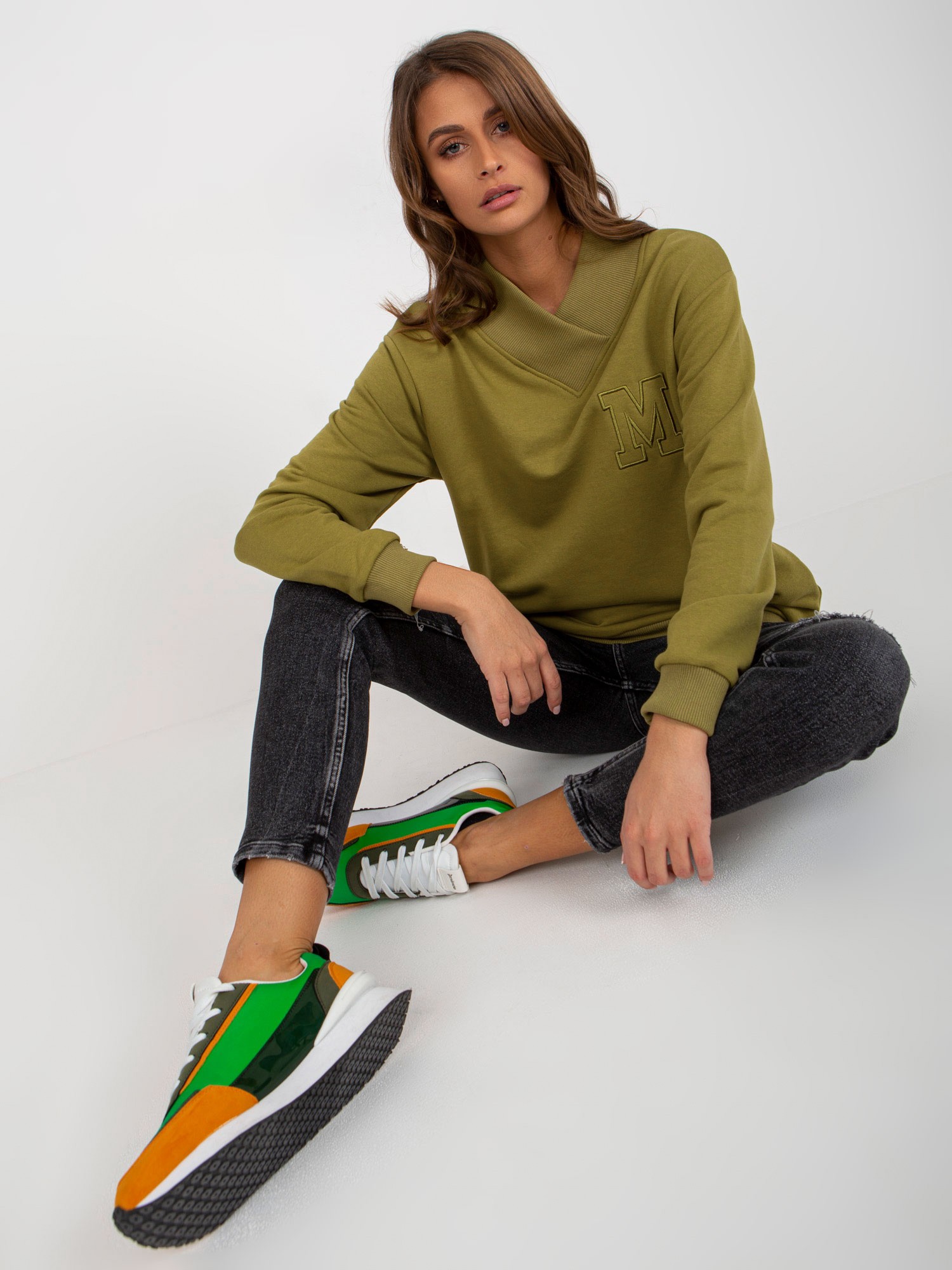 Sweatshirt-FA-BL-8131.43-olive green