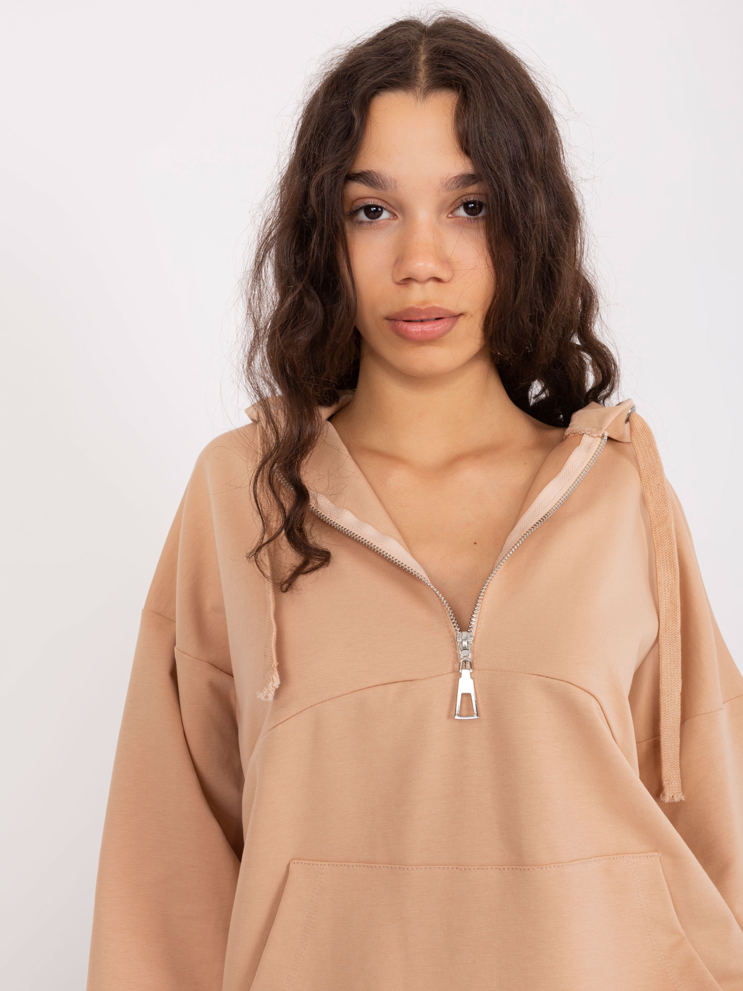 Sweatshirt-FA-BL-8809.80-camel