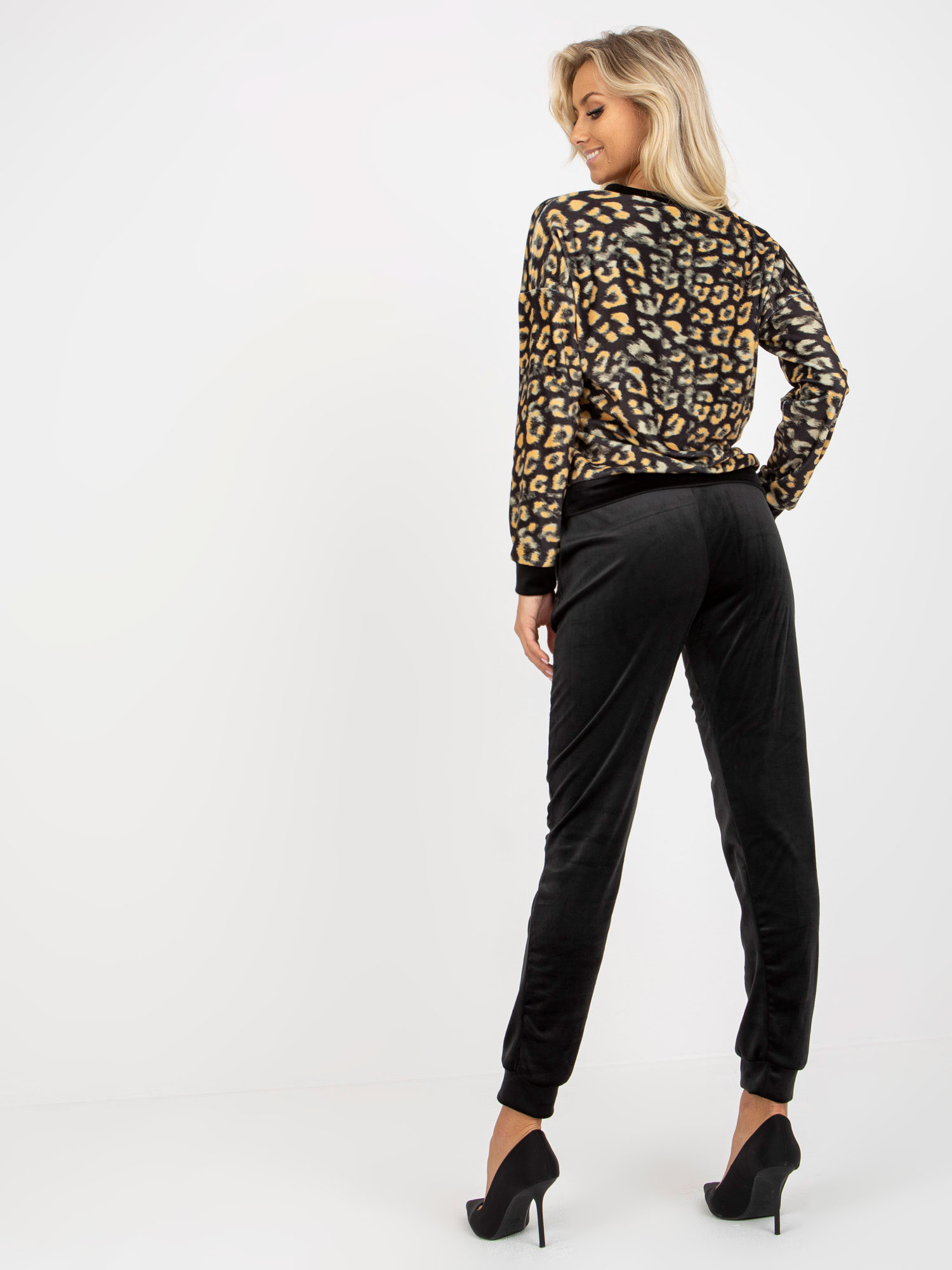 Set-HV-KMPL-8141-1.01P-black-yellow