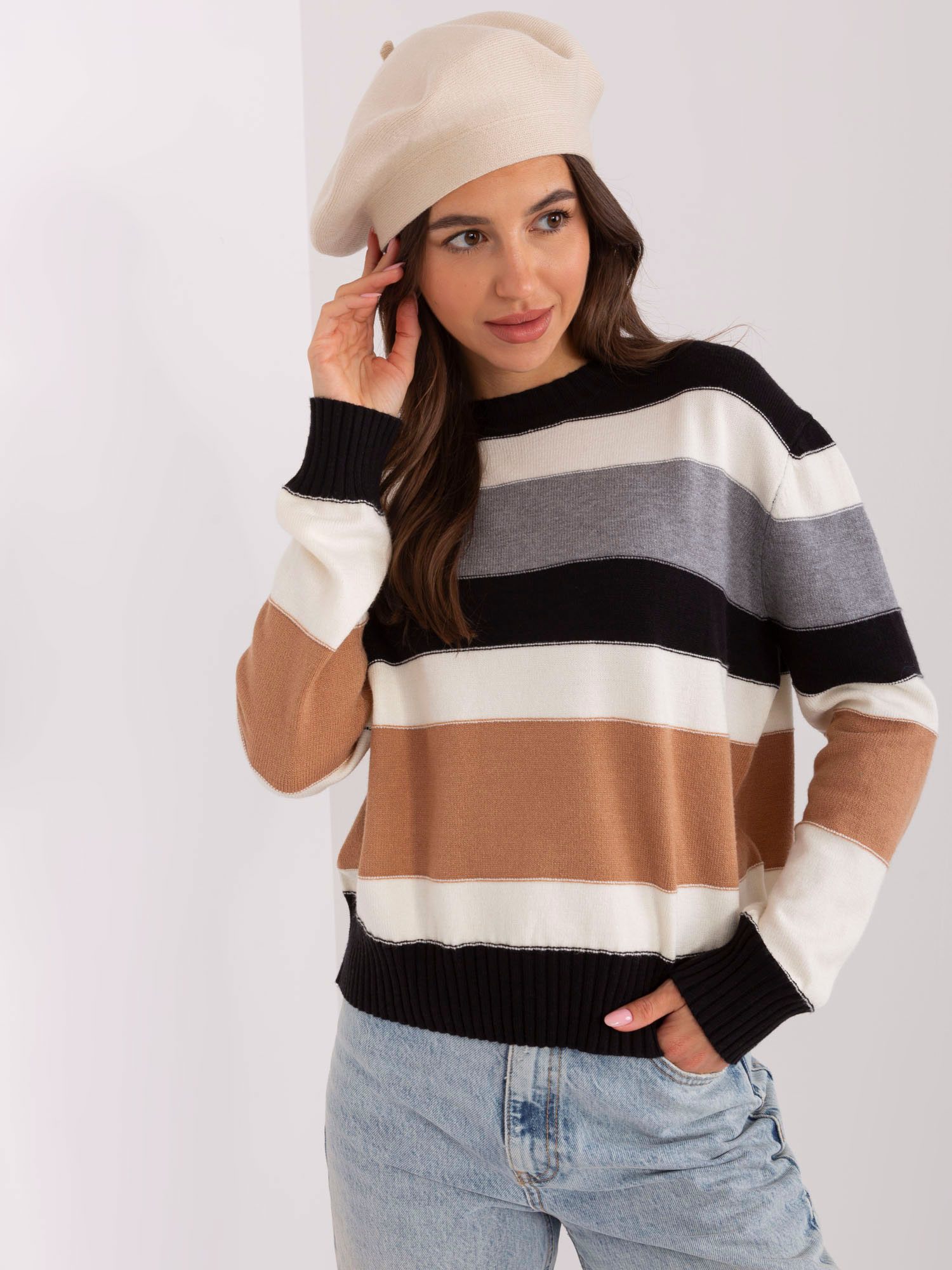 Cap-AT-CZ-231305.82P-light beige