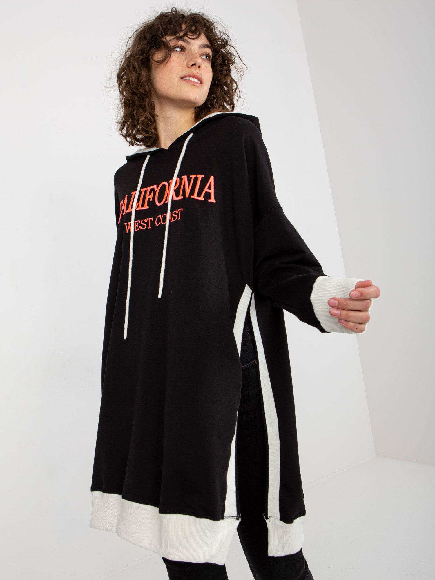 Sweatshirt-VI-BL-327.70P-black