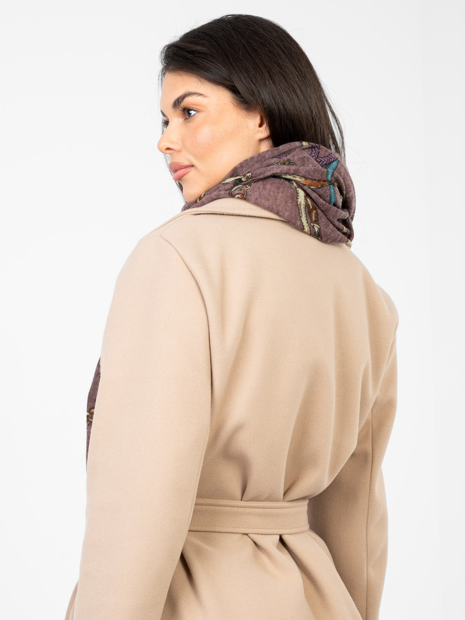 Тъмно лилав дамски шал с щампа