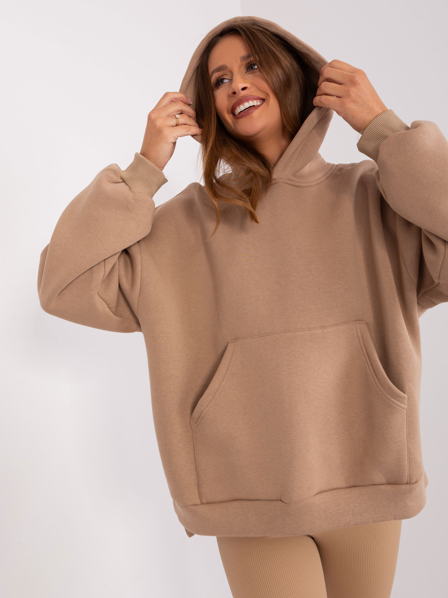 Sweatshirt-EM-BL-665.56-dark beige