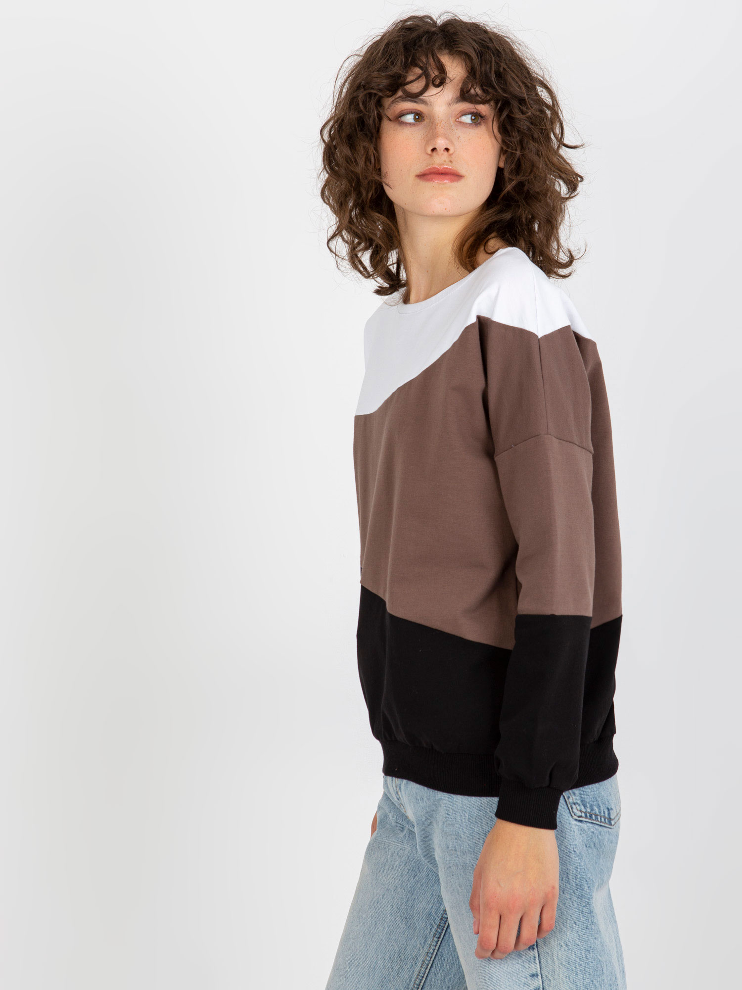 Sweatshirt-RV-BL-8430.61P-white-black