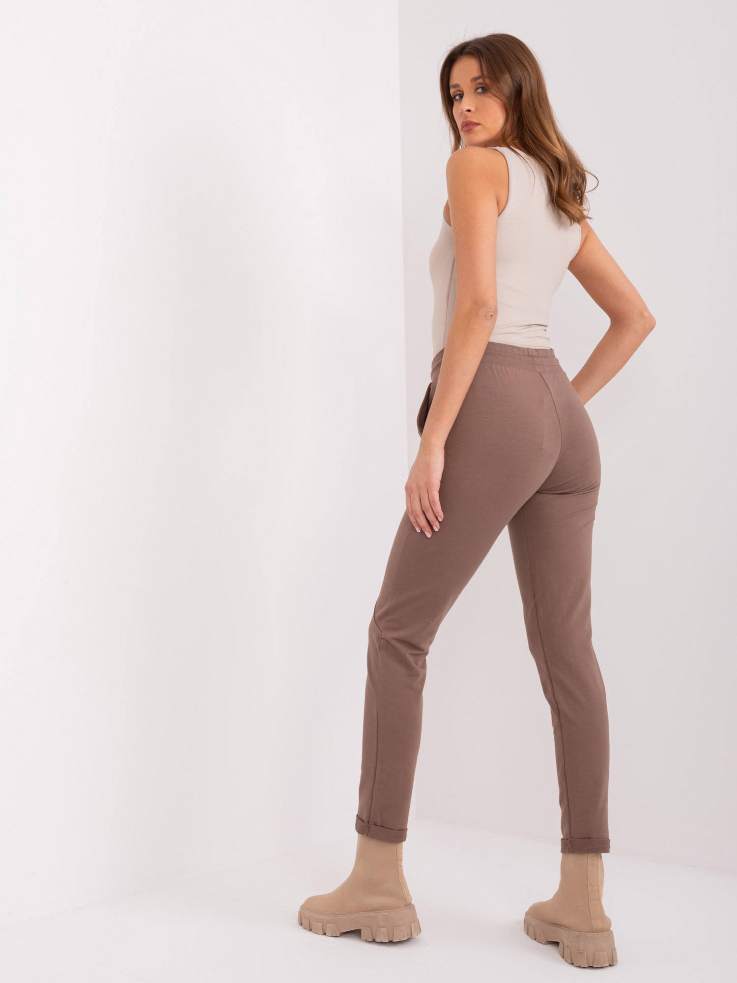 Sweatpants-RV-DR-8692.21-brown