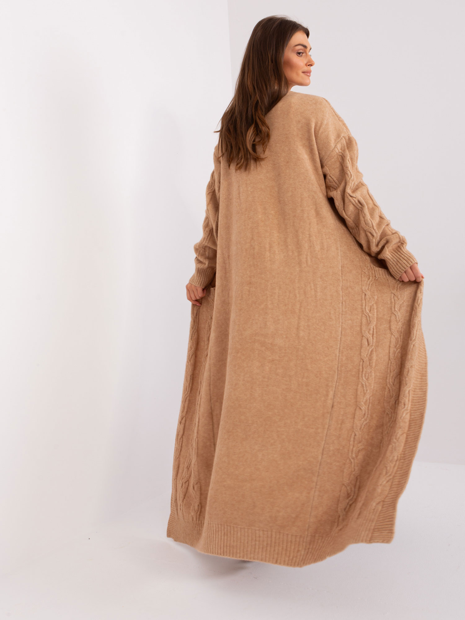 Cardigan-AT-SW-2395.30-camel