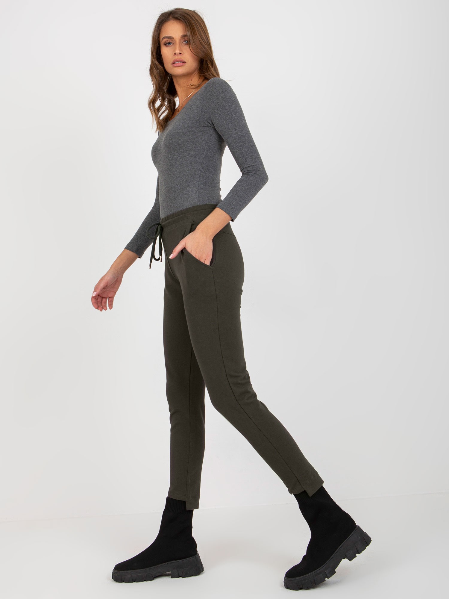 Sweatpants-RV-DR-8380.25P-khaki