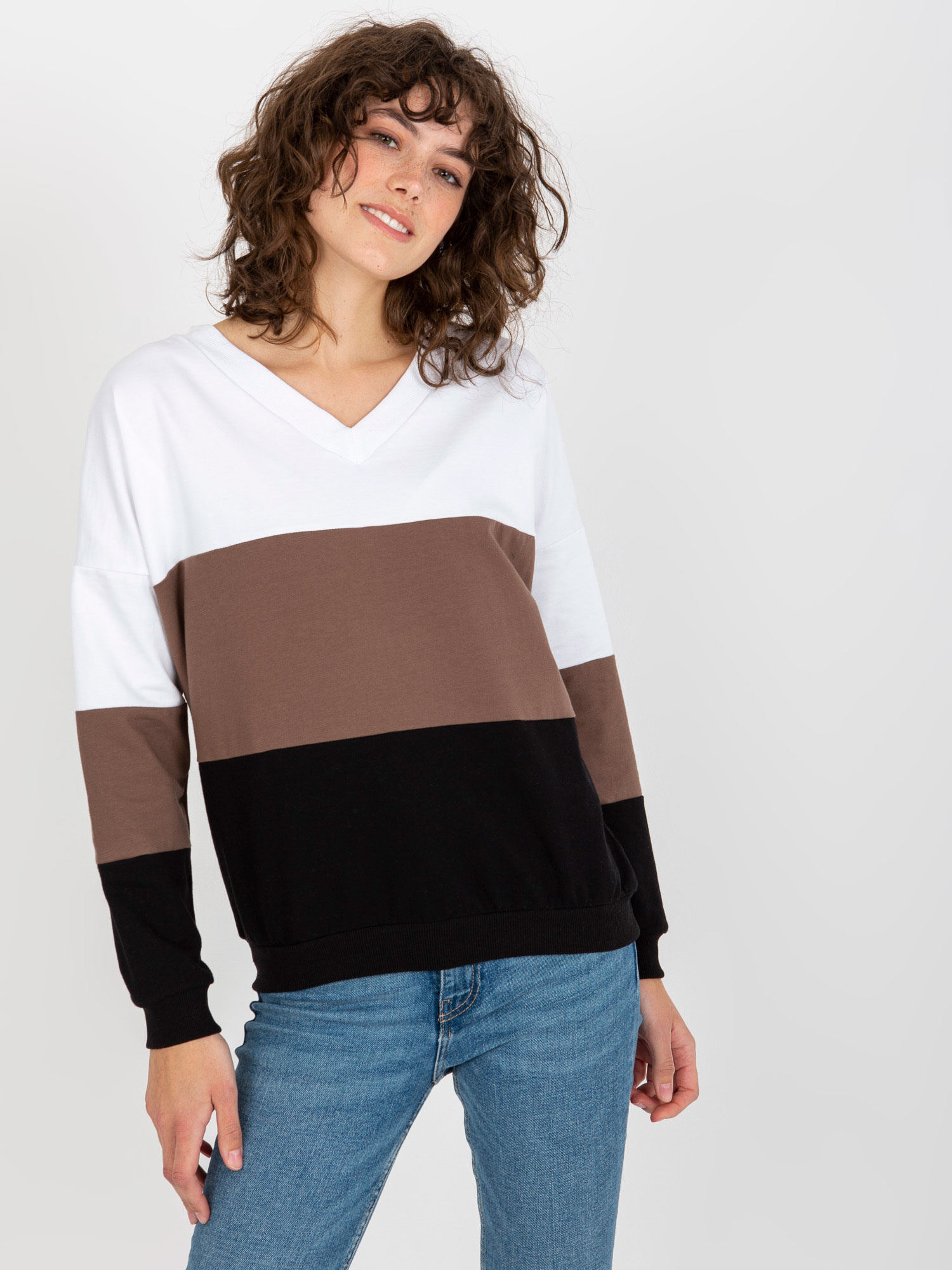 Sweatshirt-RV-BL-8328.72-white-black