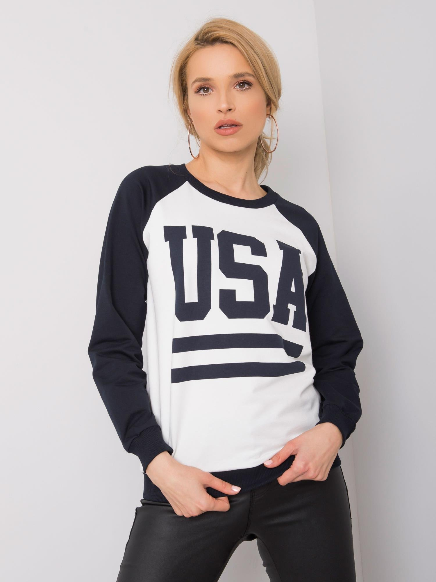 Sweatshirt-DS-BL-1111.06P-white-navy blue