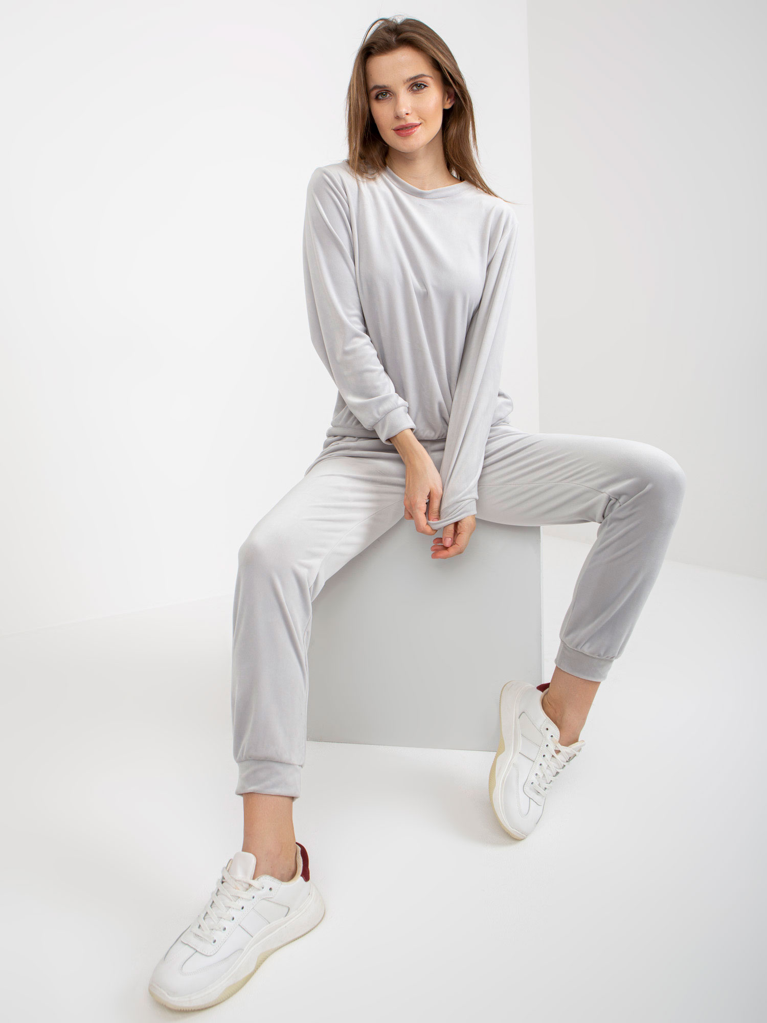 Set-WN-KMPL-1908.15X-light grey
